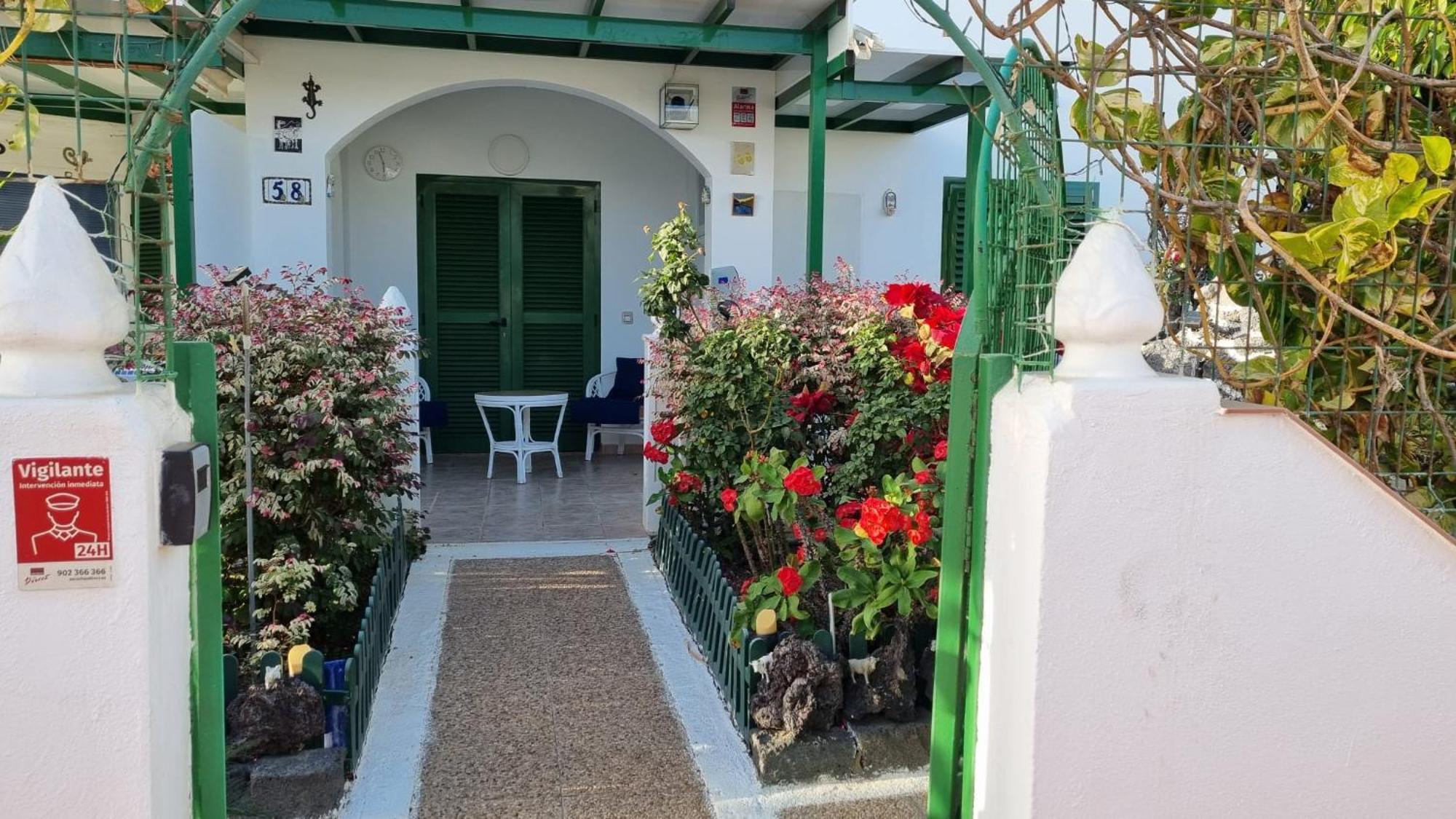 Apartamento Bungalows Isabel Maria Playa Blanca  Exterior photo